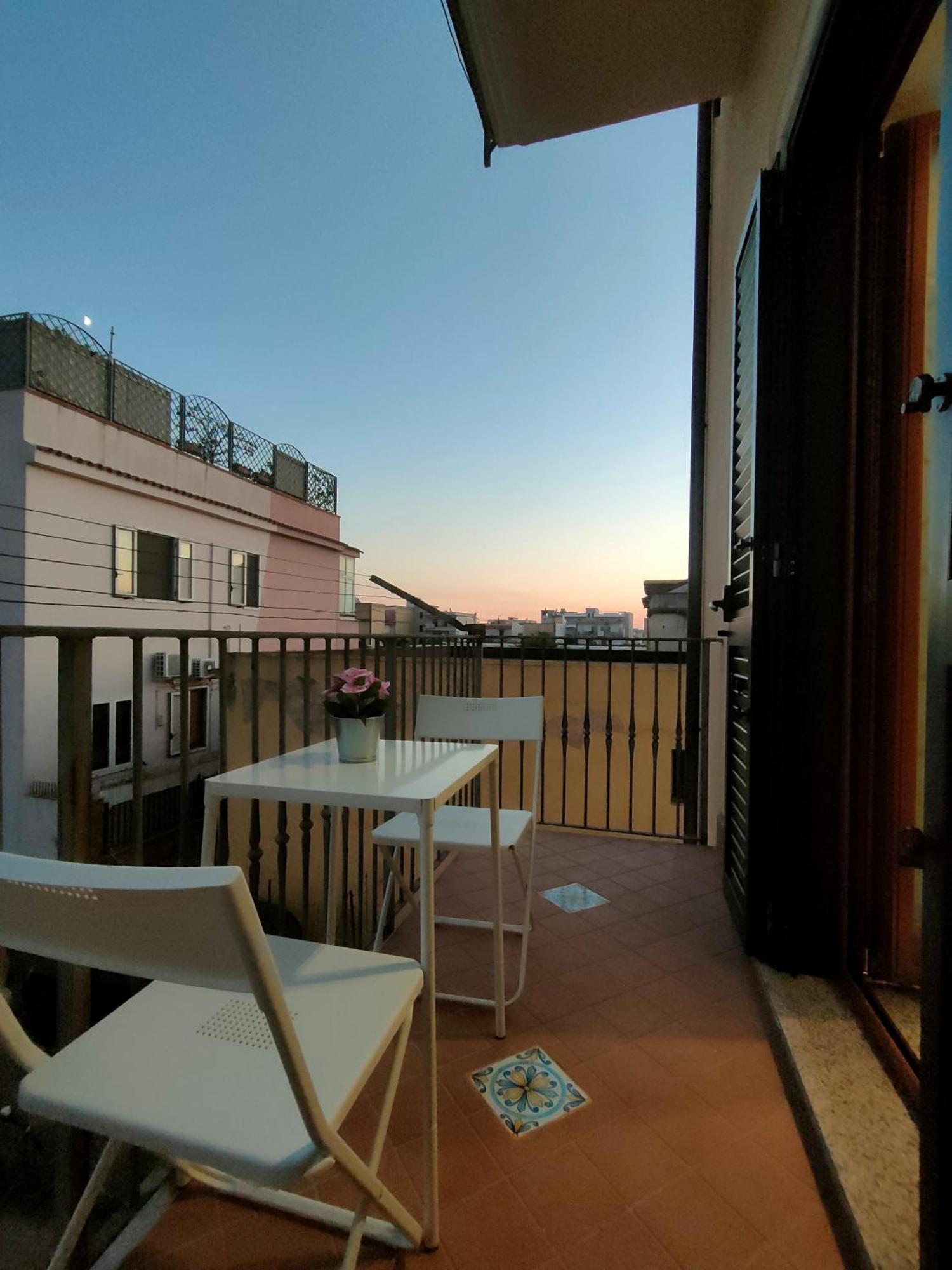 شقة Lilla Housing كاستيلاّماري دي ستا المظهر الخارجي الصورة